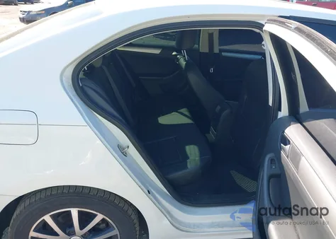 2018 Volkswagen Jetta Se/Wolfsburg из США, поврежденный, VIN 3VWDB7AJ5JM214277